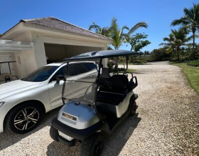 22-BOLT Golf Car 4 Pax