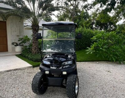 09-BOLT Golf Car 6 Pax